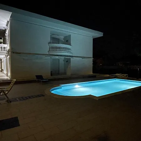 Apartament White House Lainate