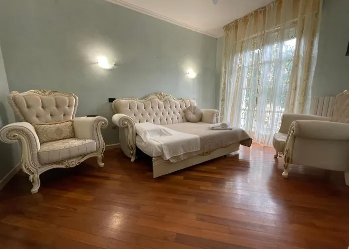 Apartment White House *