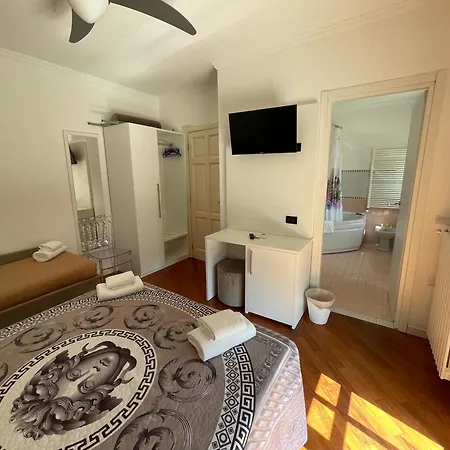 Apartment White House *